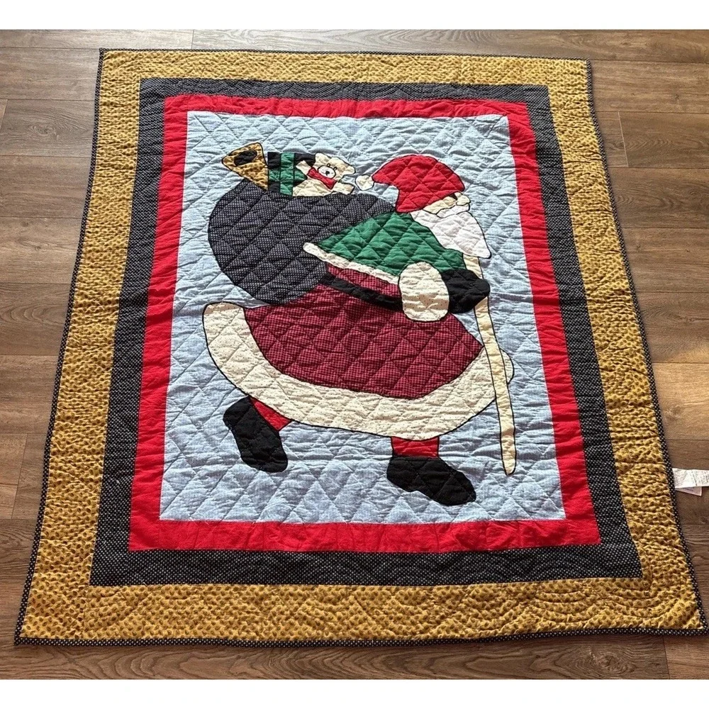 Vintage Christmas Santa Quilted Curtain Panel / Blanket Santa Present‎ Bag